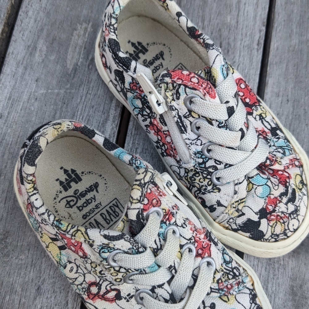 Zara Baby Disney Mickey Toddler Shoes - Picture 3 of 5